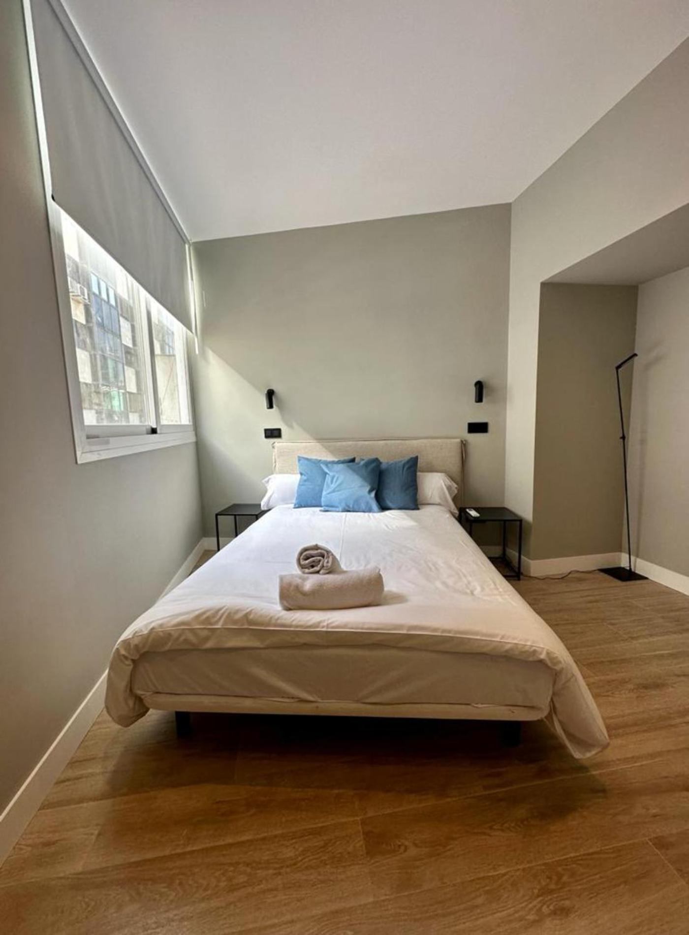 Central Apt De 2Hab Para 5Pax En Calle Silva E2 マドリード エクステリア 写真