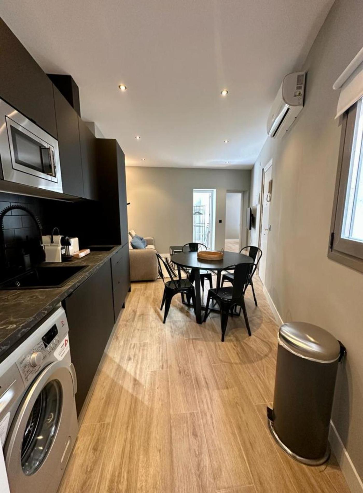 Central Apt De 2Hab Para 5Pax En Calle Silva E2 マドリード エクステリア 写真