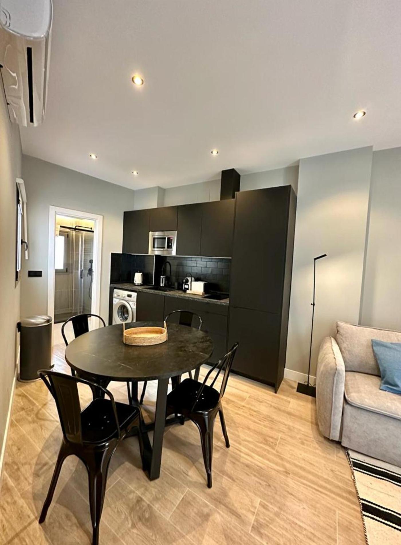 Central Apt De 2Hab Para 5Pax En Calle Silva E2 マドリード エクステリア 写真